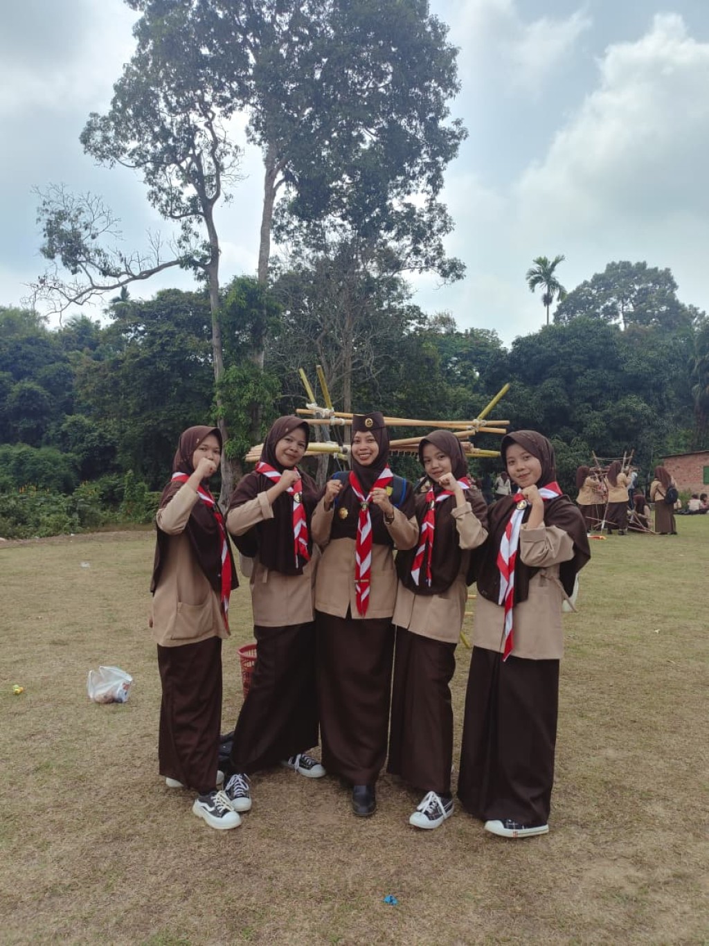 Semangat Pramuka Membara, MAS Darusy Syafiiyah Sabet Juara II Pionering Penegak Puteri
